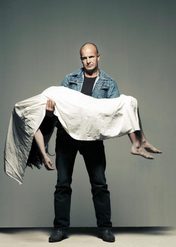 Artist appeals to people on their deathbeds to let him use their corpses in his next artwork