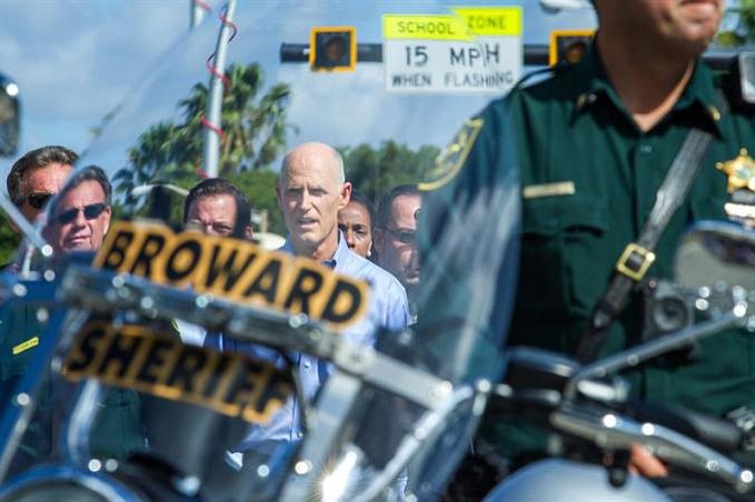 Arrestan a adolescente que amenaz&oacute; de muerte a estudiantes en Florida