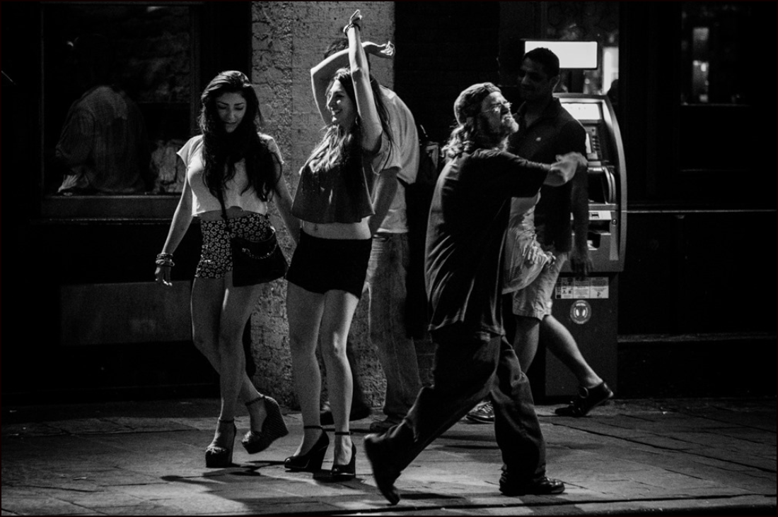  Jeff Vaillancourt (fotograf&iacute;a urbana con un toque provocador y aut&eacute;ntico)