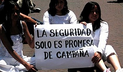 EN NL, M&Eacute;XICO, ACABO LUNA DE MIEL GOBIERNO-CIUDADAN&Iacute;A.
