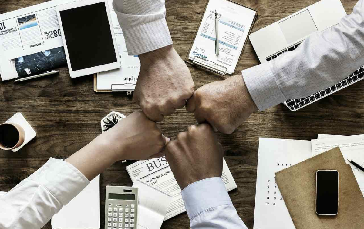 &iquest;C&oacute;mo puede mi empresa aportar positivamente a la comunidad?