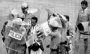 EFEM&Eacute;RIDES taurinas 24 mayo