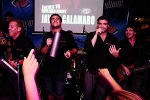 Agapornis, Sin Ensayo, Los Totora... - El auge de las bandas de covers.