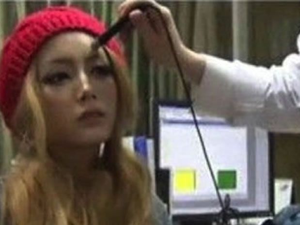 Volv&iacute; con algo que vale la pena: Adolescente coreana parace de 40 por culpa del maquillaje