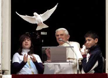 GRACIAS BENEDICTO XVI  !!
