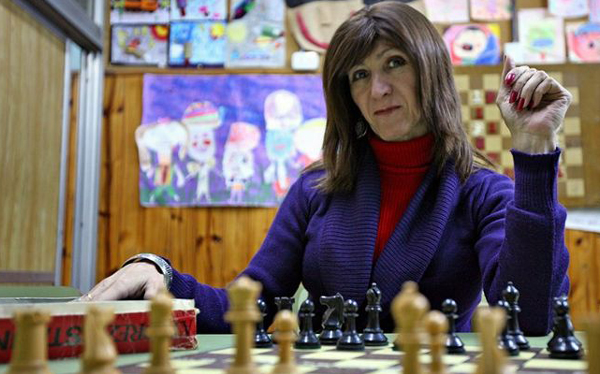 Caso de profesora transexual suscita pol&eacute;mica en Argentina