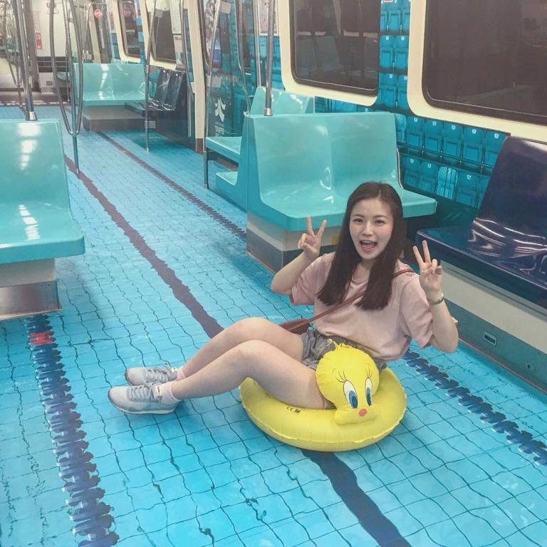 &iquest;Una piscina en los vagones del subterr&aacute;neo de Taipei? &iexcl;Descubre por qu&eacute;!