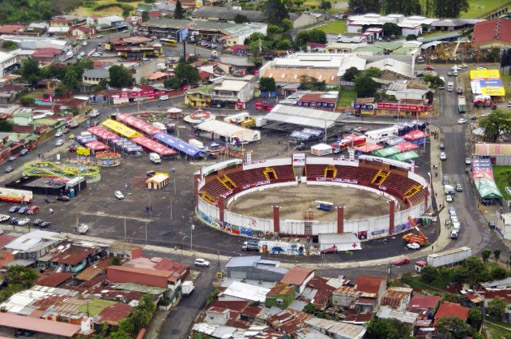 En Costa Rica tambi&eacute;n hay toros