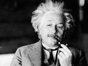 CINCO FRASES DE EINSTEIN SOBRE LA RELATIVIDAD