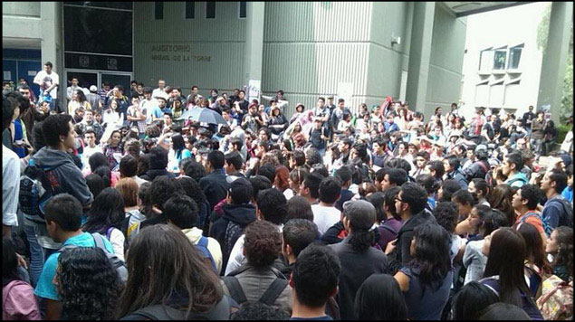 PROFESORES Y ALUMNOS DE UNAM APOYAN A CNTE.