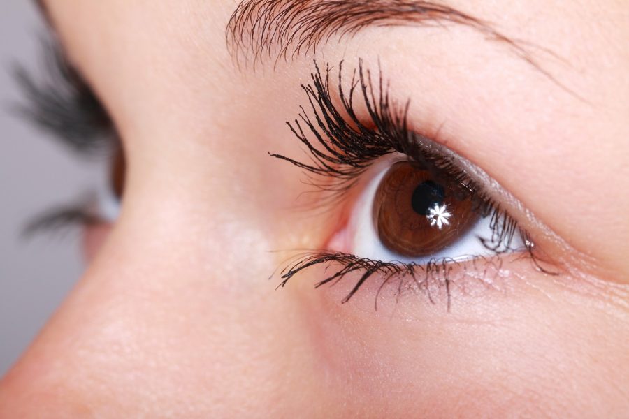 C&oacute;mo aplicar el contorno de ojos para que sea efectivo