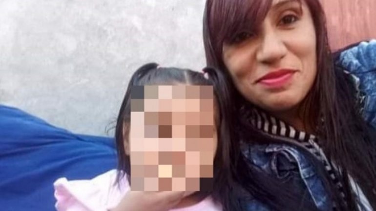 Mat&oacute; a mazazos a su ex y a su beba de 2 a&ntilde;os