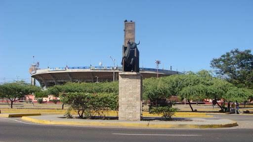 FEM&Eacute;RIDES taurinas 18 Noviembre