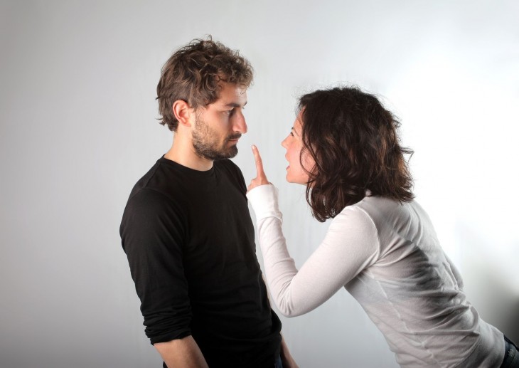 Comprobado: La voz femenina agota el cerebro del hombre