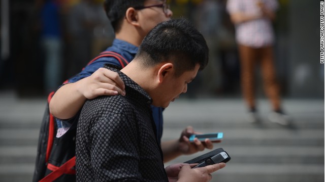 Ciudad china habilita un "carril" especial para usuarios de tel&eacute;fonos m&oacute;viles