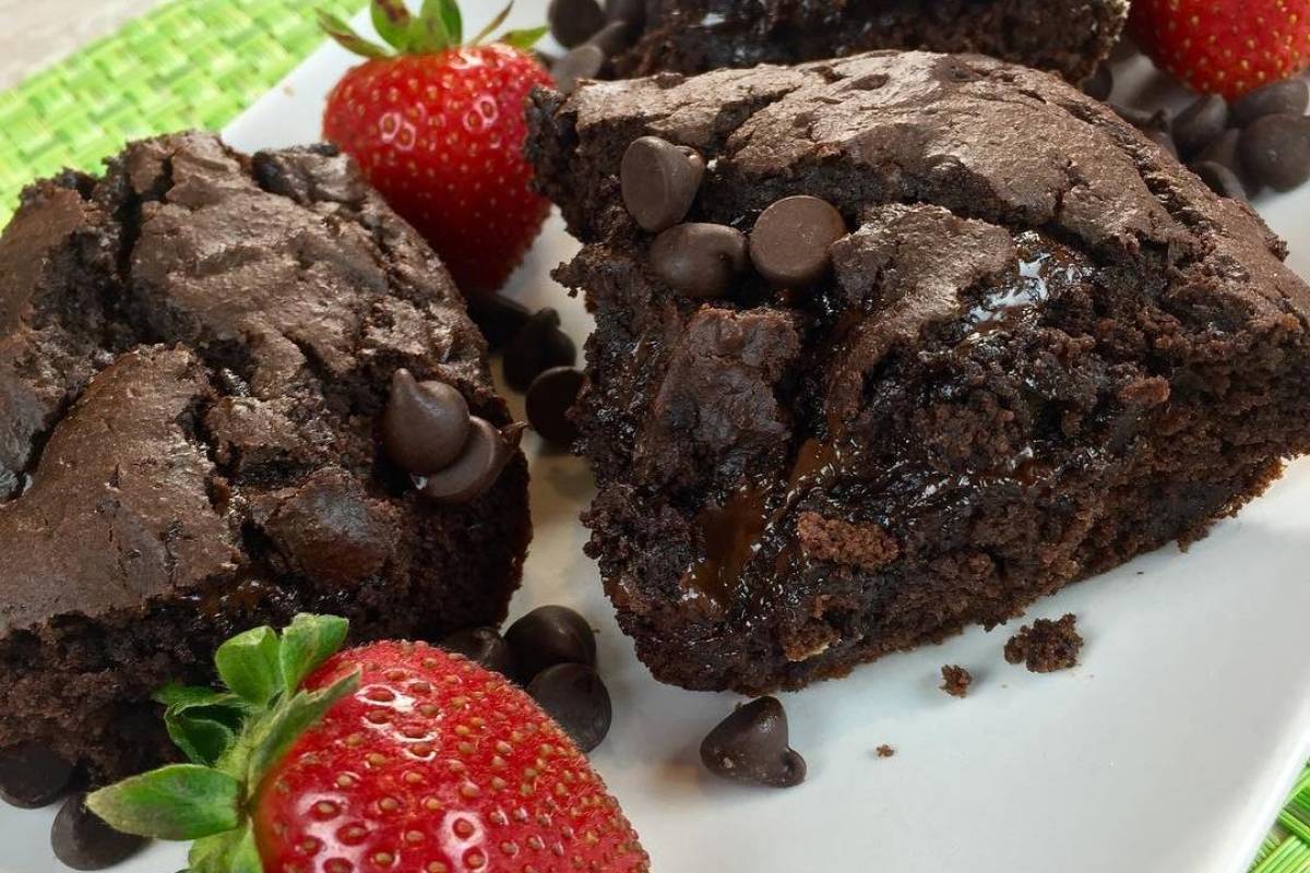 &iexcl;Brownies m&aacute;gicos! Sin az&uacute;car, harina ni remordimiento