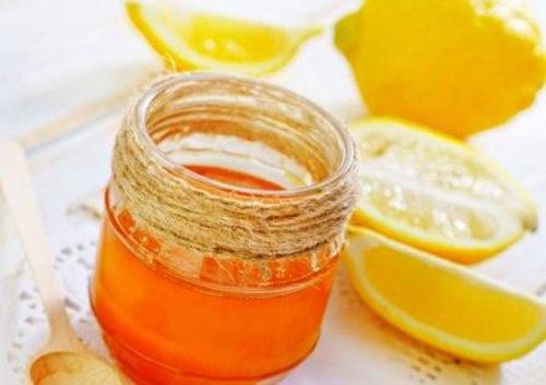 8 beneficios de la miel con lim&oacute;n para la salud, el cabello y la piel
