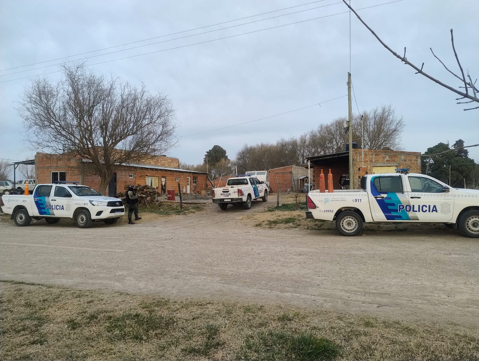 ROBO EN ESTABLECIMIENTO RURAL: RECUPERAN PARTE ELEMENTOS SUSTRA&Iacute;DOS  x  