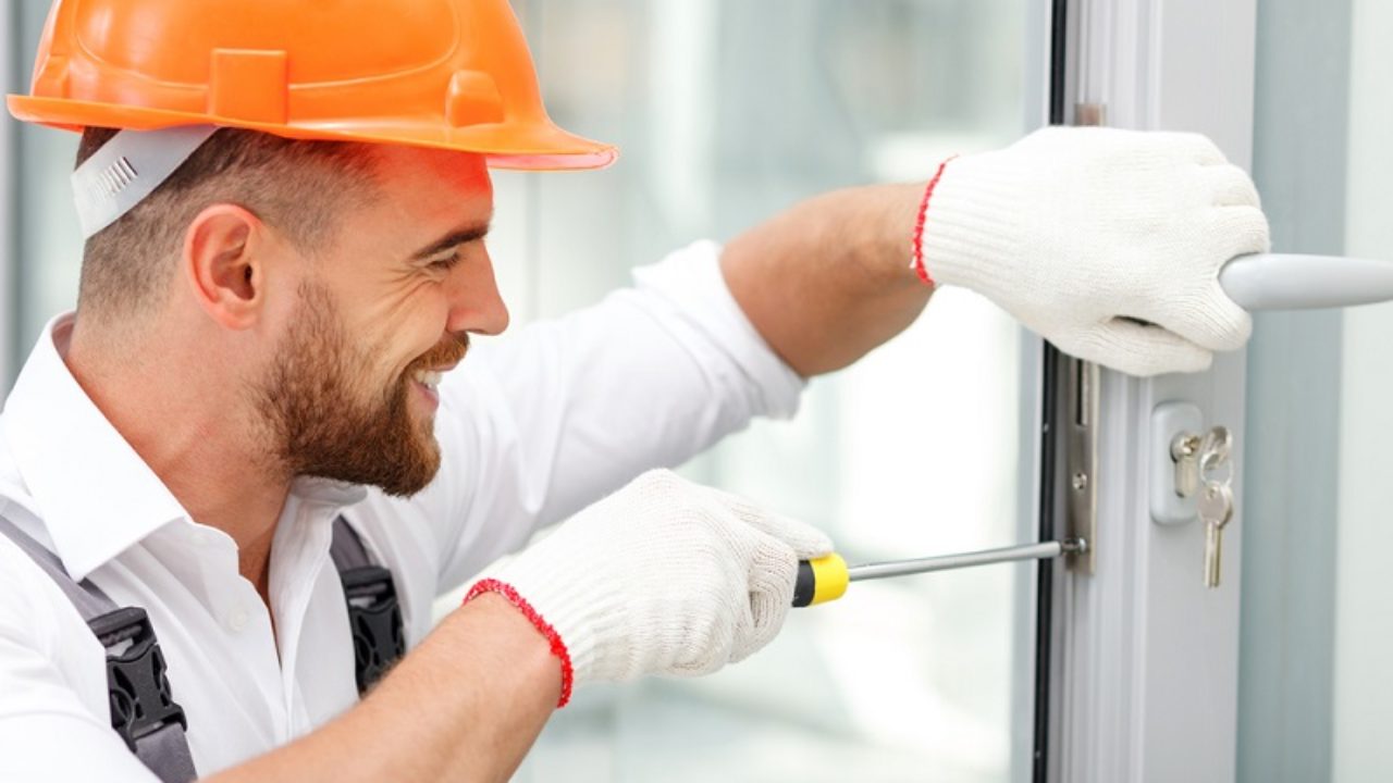Los cerrajeros no hacen solo servicios de cerrajer&iacute;a