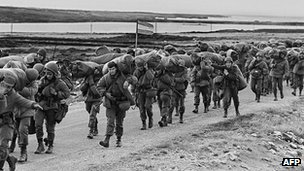 Documentos desclasificados: El ataque a Malvinas/Falklands "sorprendi&oacute;" a Thatcher