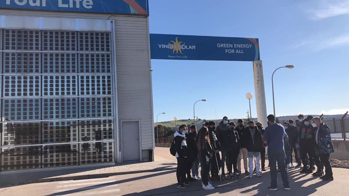 Yingli Solar en Colaboraci&oacute;n con Master Formaci&oacute;n y Desarrollo, busca constituir nuevas generaciones