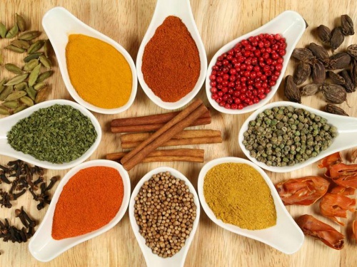 12 formas de sazonar tus alimentos para evitar el consumo de sal