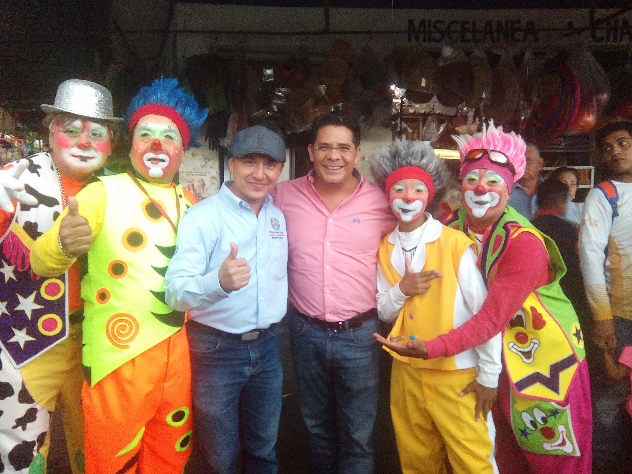 Rabin dranath presencio el Magno evento Multicultural la gran caravana infantil de la risa