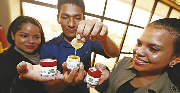 &iquest;Gel contra los dolores del  virus del chikungunya? Los bolivianos lo creen posible 