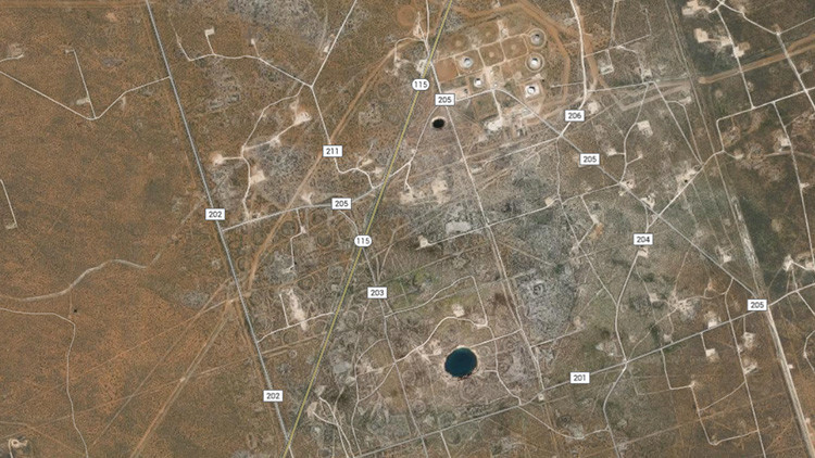Enormes agujeros que crecen junto a pozos de petr&oacute;leo podr&iacute;an generar una cat&aacute;strofe en EE.UU.: