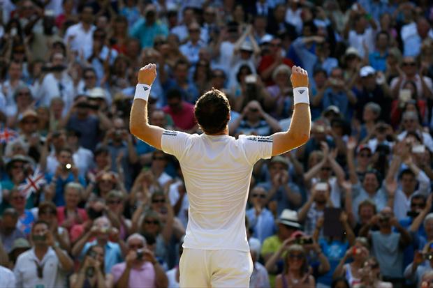 Andy Murray aplast&oacute; a Novak Djokovic y es el nuevo campe&oacute;n de Wimbledon