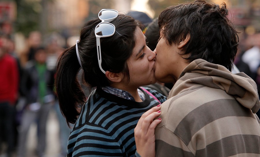  &iquest;Por qu&eacute;  los humanos nos besamos?