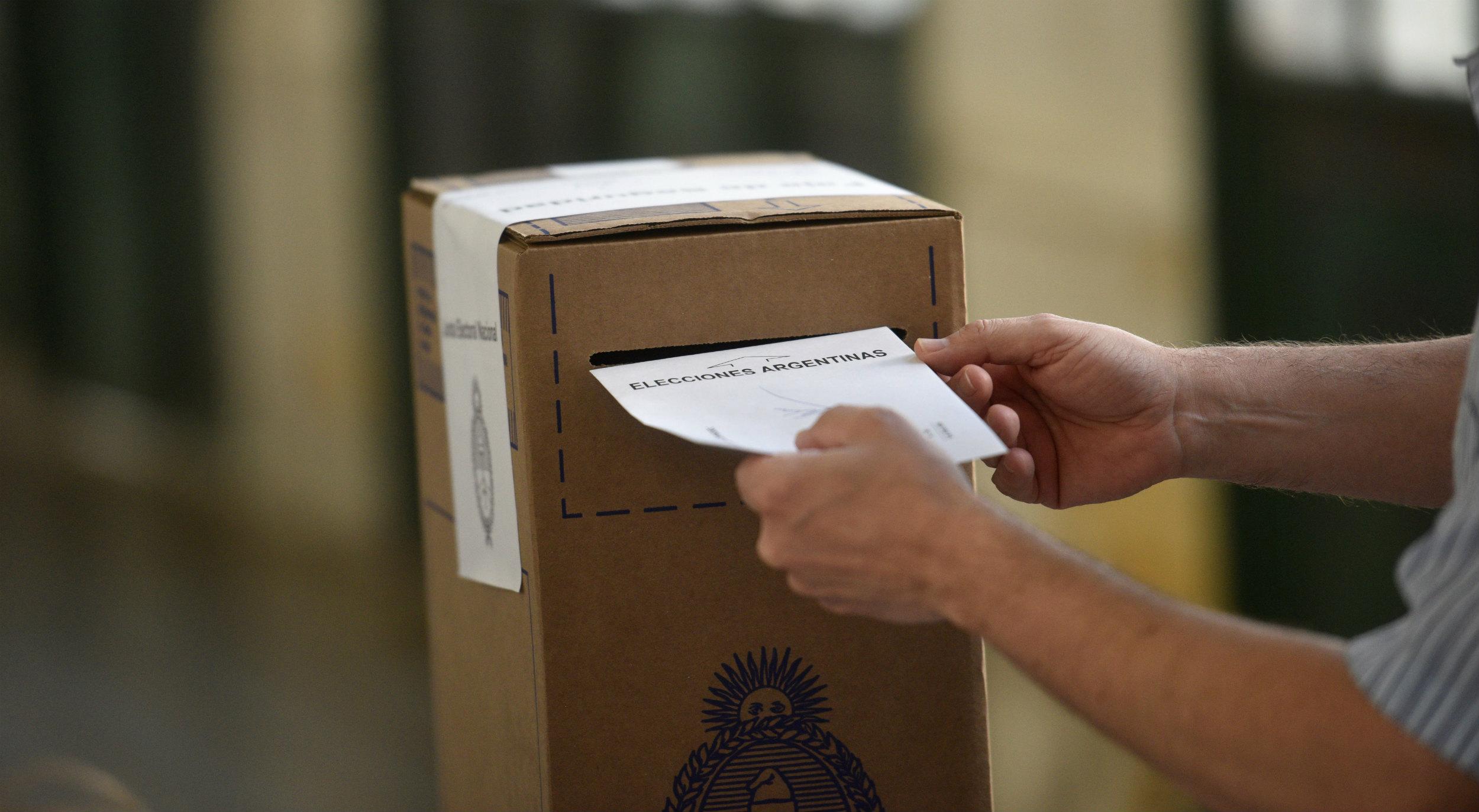 DOMINGO DE VOTACI&Oacute;N | Entre R&iacute;os, Chubut, Tucum&aacute;n, Jujuy y Mendoza van a las urnas