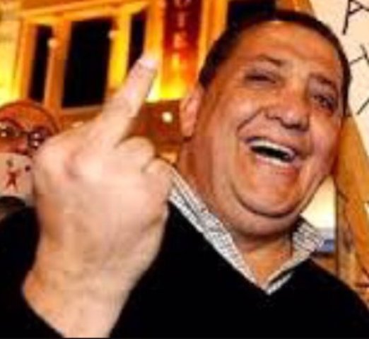 Piquetero kirchnerista D&acute;Elia afirma que odia la clase alta