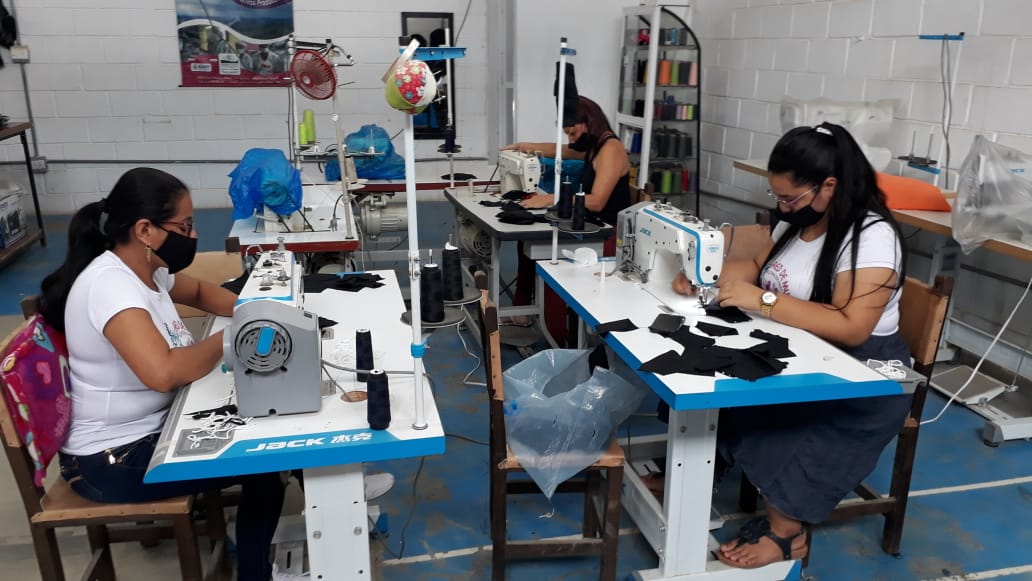 Gran Colombia Gold y Caldas Gold promueven la econom&iacute;a en Antioquia y Caldas a trav&eacute;s de mujeres cos