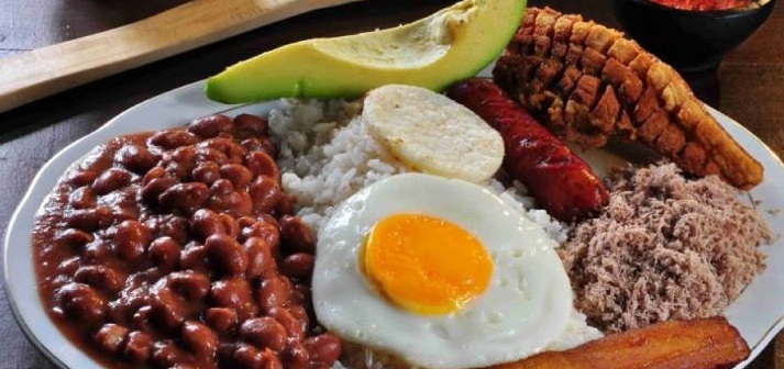La bandeja paisa: una historia deliciosa