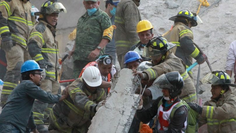Ascienden a 243 los fallecidos por terremoto de 7.1 en M&eacute;xico