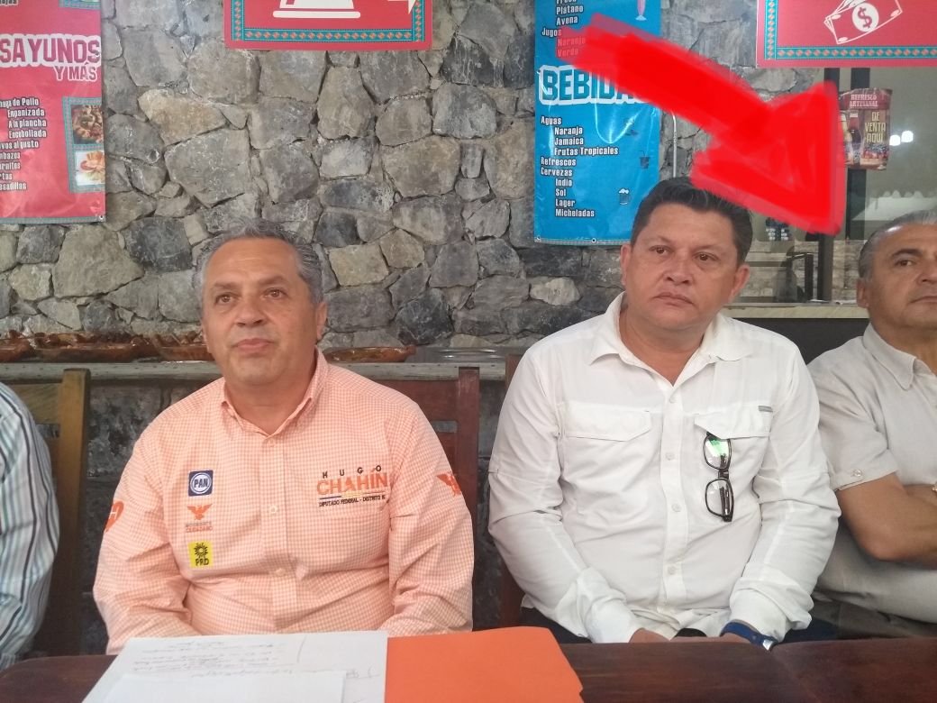 VICTOR MUERZA, EMPLEADO DE &Aacute;NGEL Y HUGO CHAH&Iacute;N, SE METE EN PROBLEMAS POR ALC&Oacute;HOLICO. 