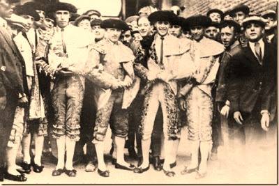 EFEM&Eacute;RIDES taurinas 17 mayo