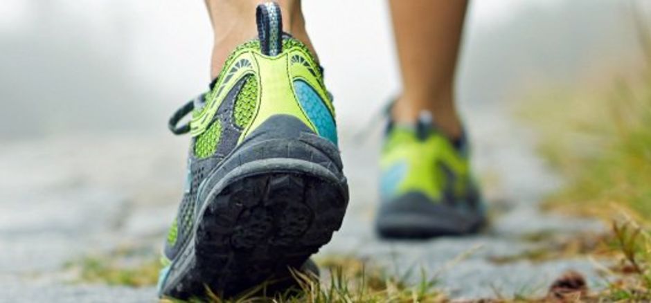 Losing weight by walking: replacing extra pounds for a healthy body