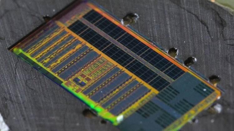  La inform&aacute;tica del futuro a la vuelta de la esquina: Logran transmitir datos a trav&eacute;s de la luz: