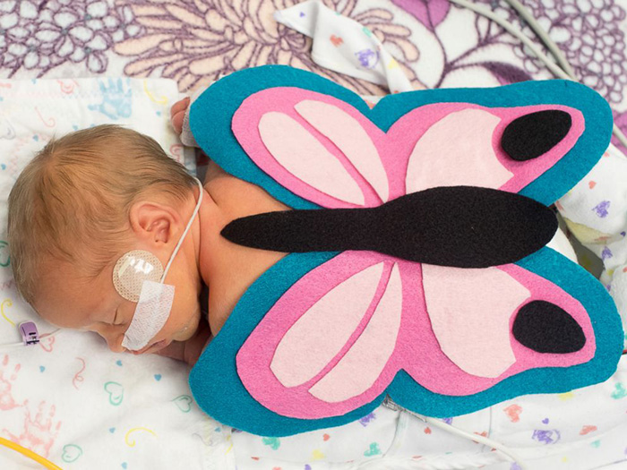 Volunteers make special tiny halloween costumes for NICU Babies 