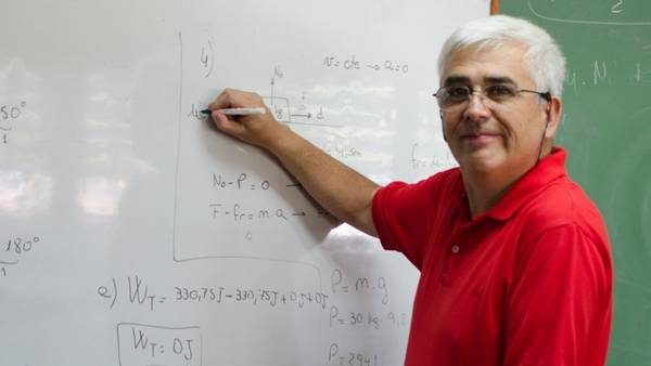 El profesor que no para de cazar talentos