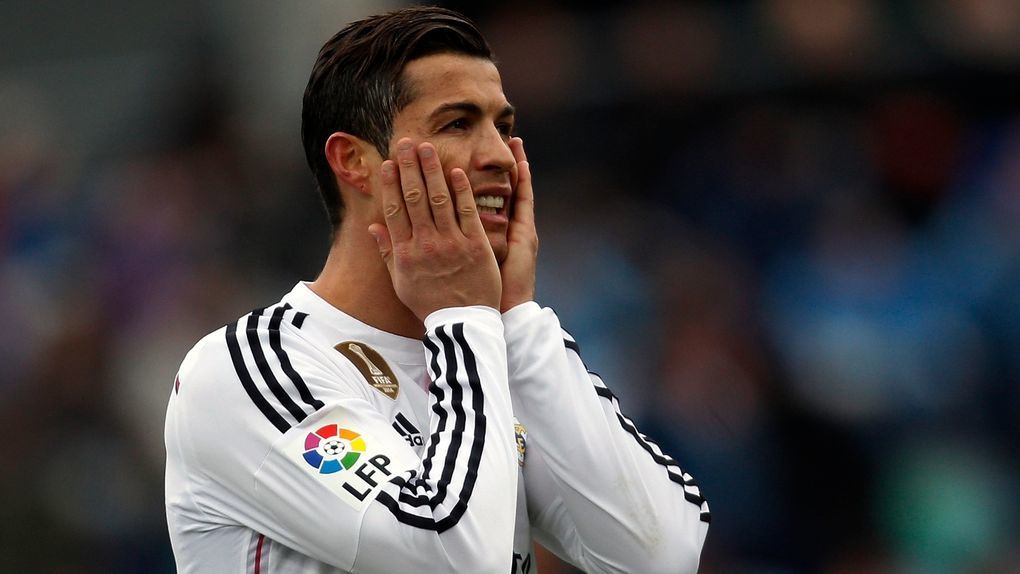Cristiano Ronaldo acept&oacute; 2 a&ntilde;os de c&aacute;rcel y pagar multa millonaria a la hacienda