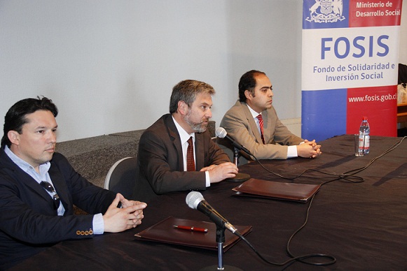U. Cat&oacute;lica del Maule y FOSIS buscan disminuir &iacute;ndices de pobreza