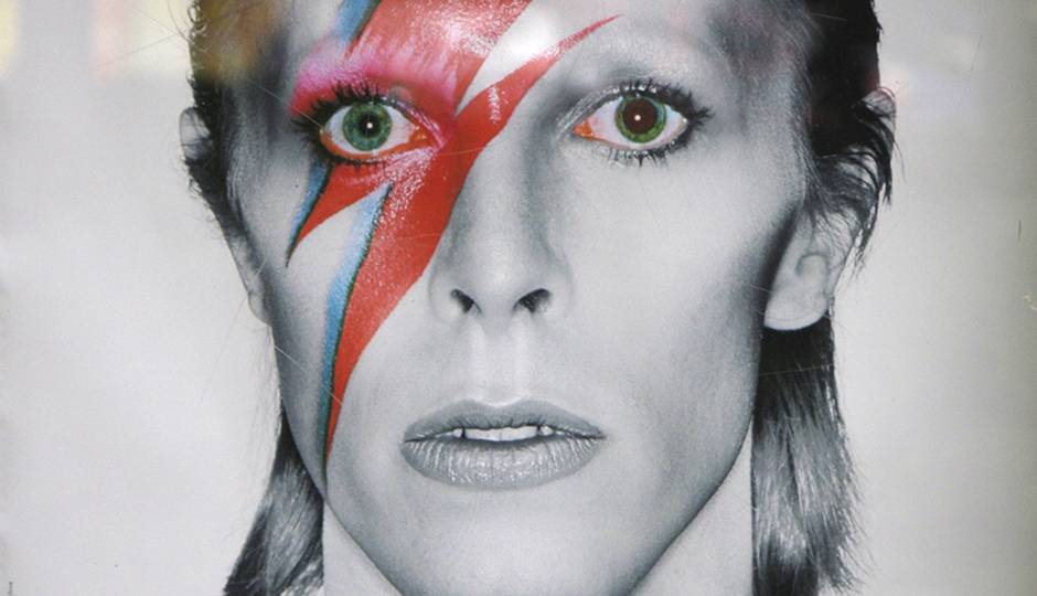 Mujer reacciona tras varios d&iacute;as en coma, al escuchar una canci&oacute;n de David Bowie