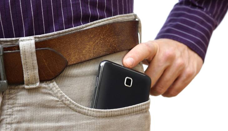 Mantienes Tu Tel&eacute;fono En El Bolsillo? Debes Parar Ahora, Las Consecuencias Podr&iacute;an Ser Mortales