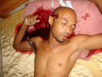 Hombre en Libano se suicida de celos!