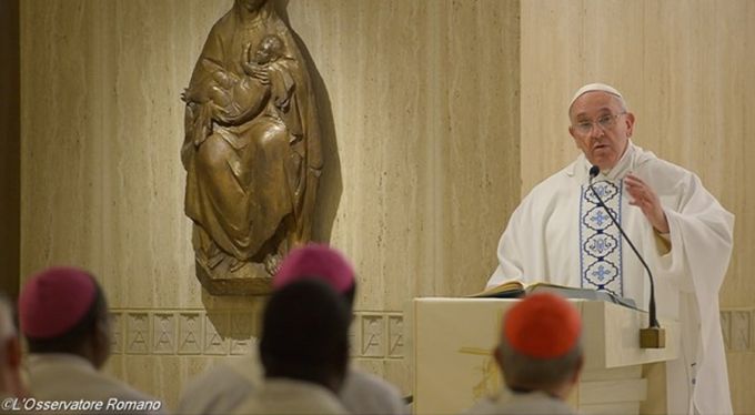 &iquest;Qu&eacute; dijo el Papa Francisco sobre los cobros en las parroquias?