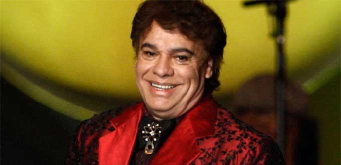 Juan Gabriel guard&oacute; en secreto a uno de sus hijos