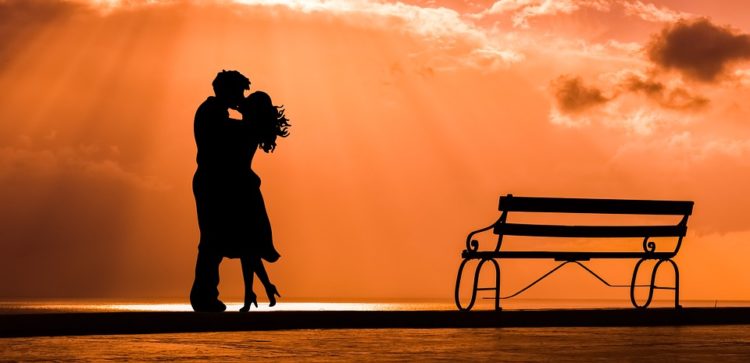 Las 5 leyes de la atracci&oacute;n: motivos por los que elegimos compartir nuestra vida con alguien